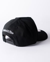 FALKEN X MITCHELL & NESS PINCH SNAPBACK — BLACK