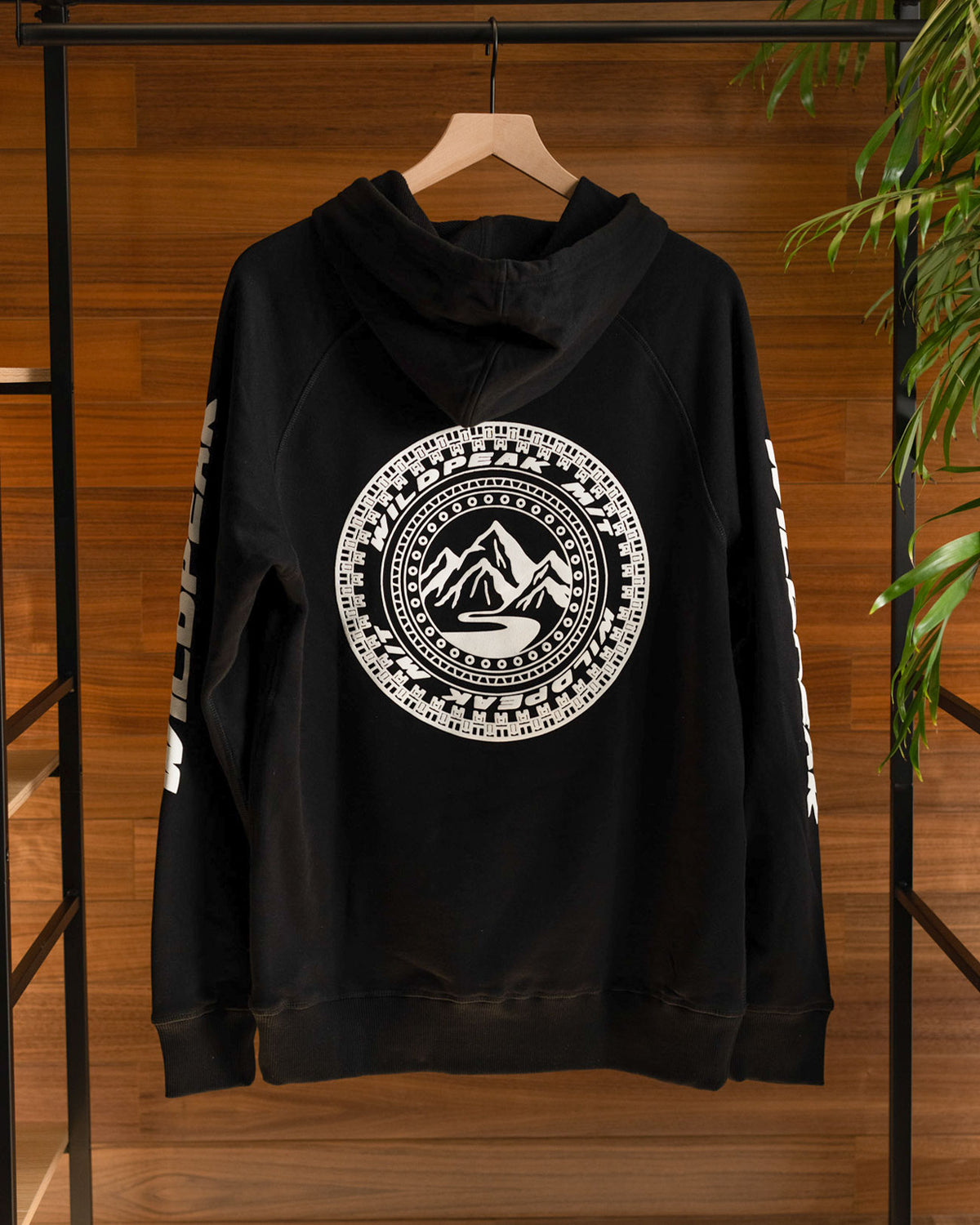 WILDPEAK M/T HOOD