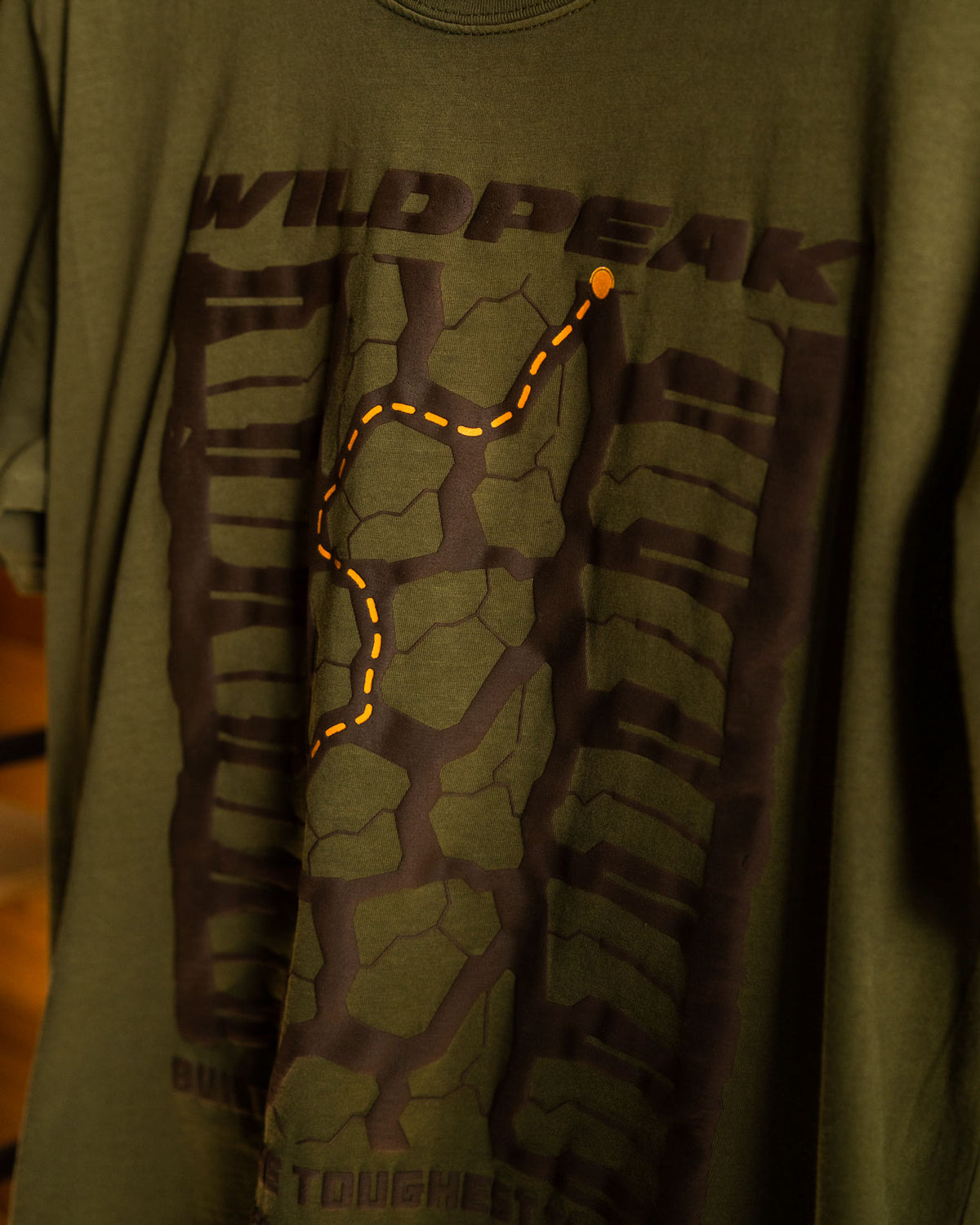 WILDPEAK TREAD MEN'S TEE